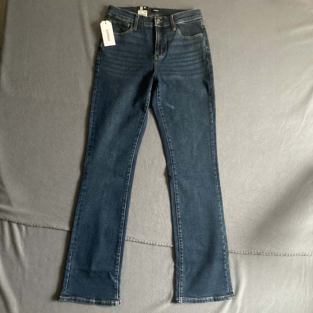 Express Mid-Rise Comfy Stretch Bootcut 5 Pocket Jean Women's Size 8 Med Wash NEW